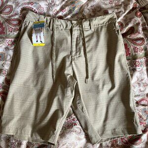 Men's Hang Ten Tan Hybrid Dryland/Swim Shorts 32 NWT!!